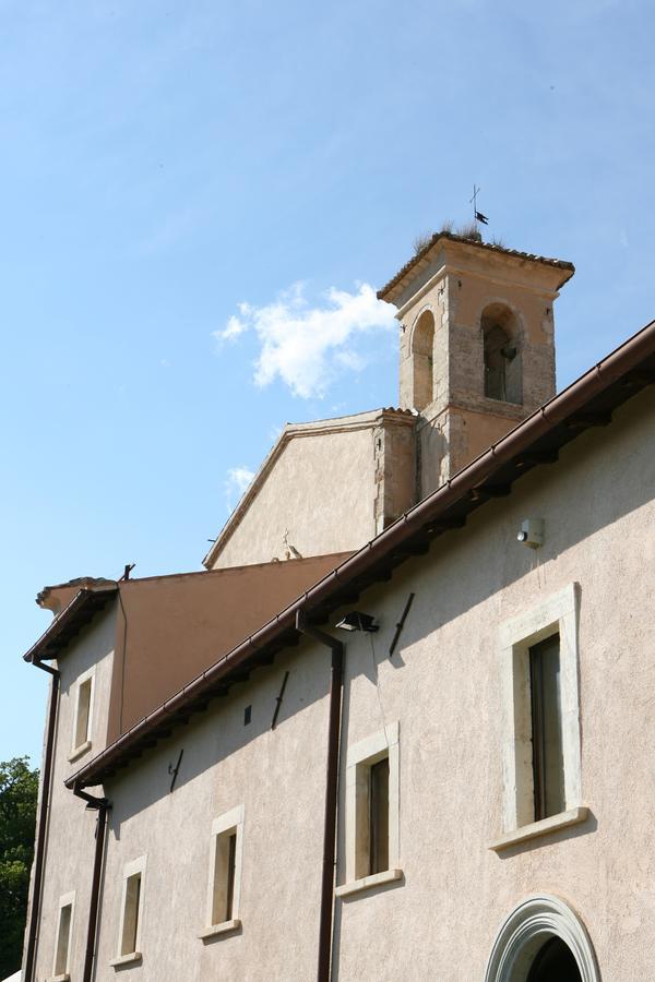 Convento Di San Colombo Hotel Santo Stefano Di Sessanio Luaran gambar