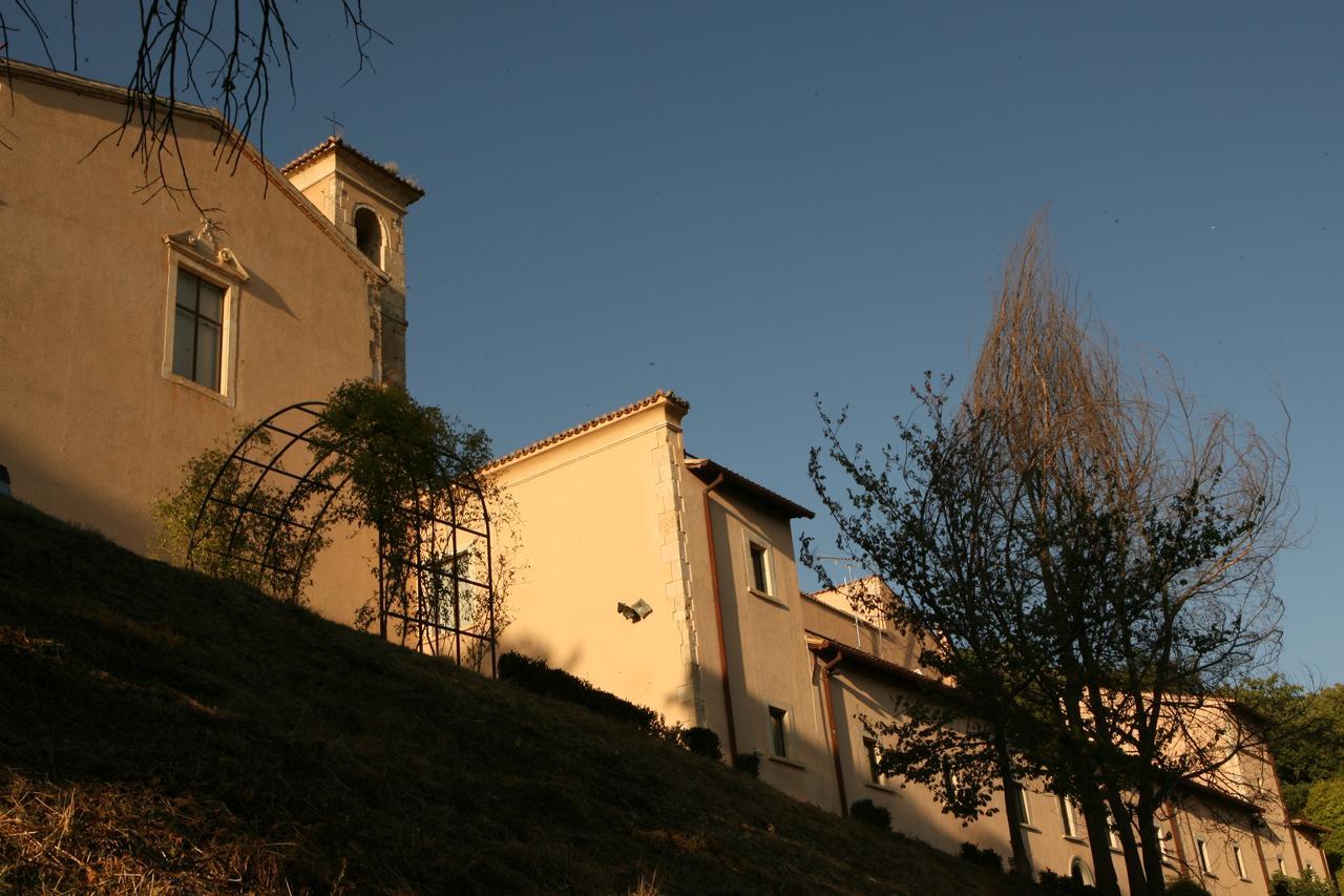 Convento Di San Colombo Hotel Santo Stefano Di Sessanio Luaran gambar